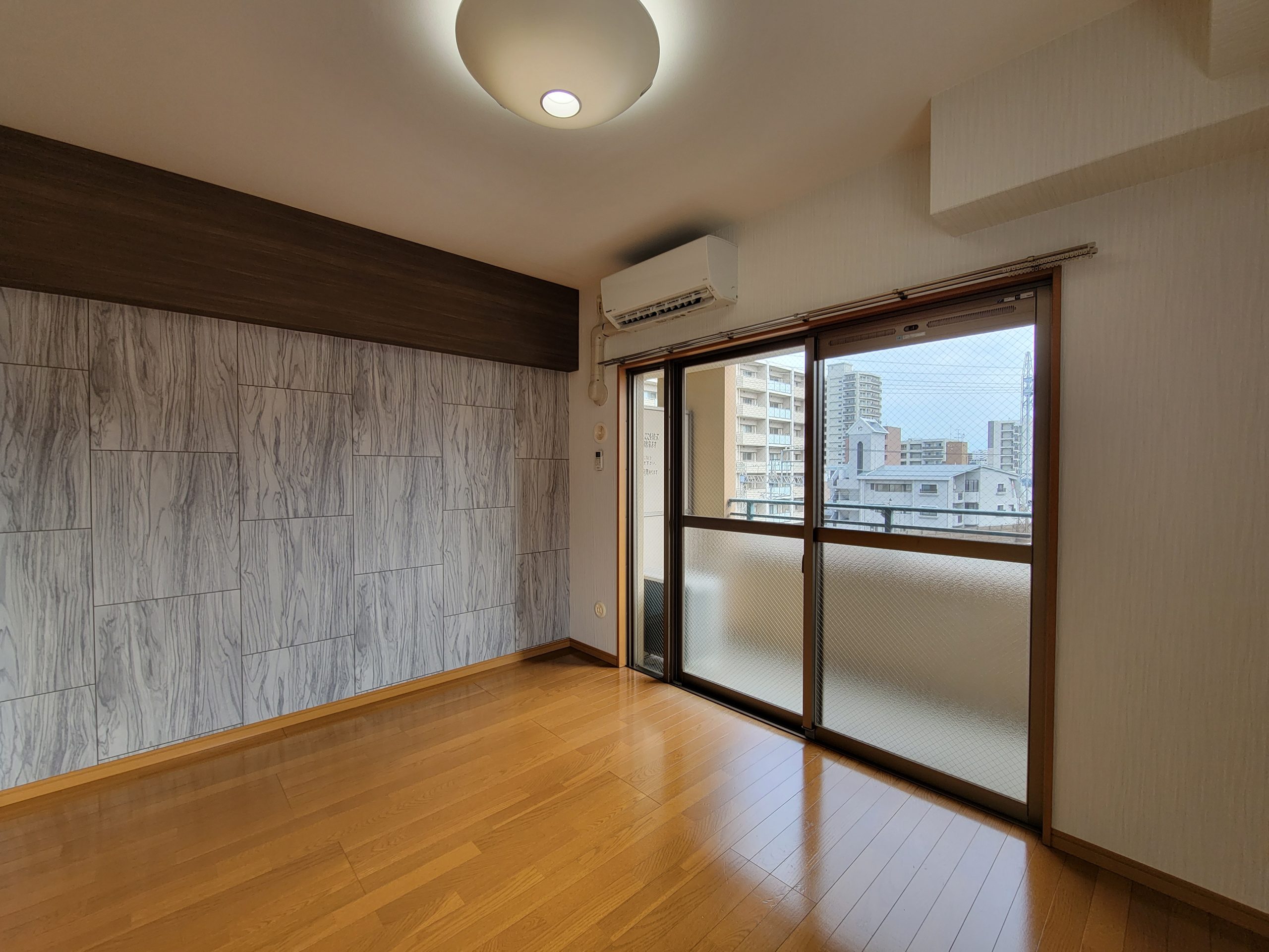 ニューガイアリルーム薬院駅前№23 １号室タイプ_DK　※部屋によってクロス・建具の色等変わります。