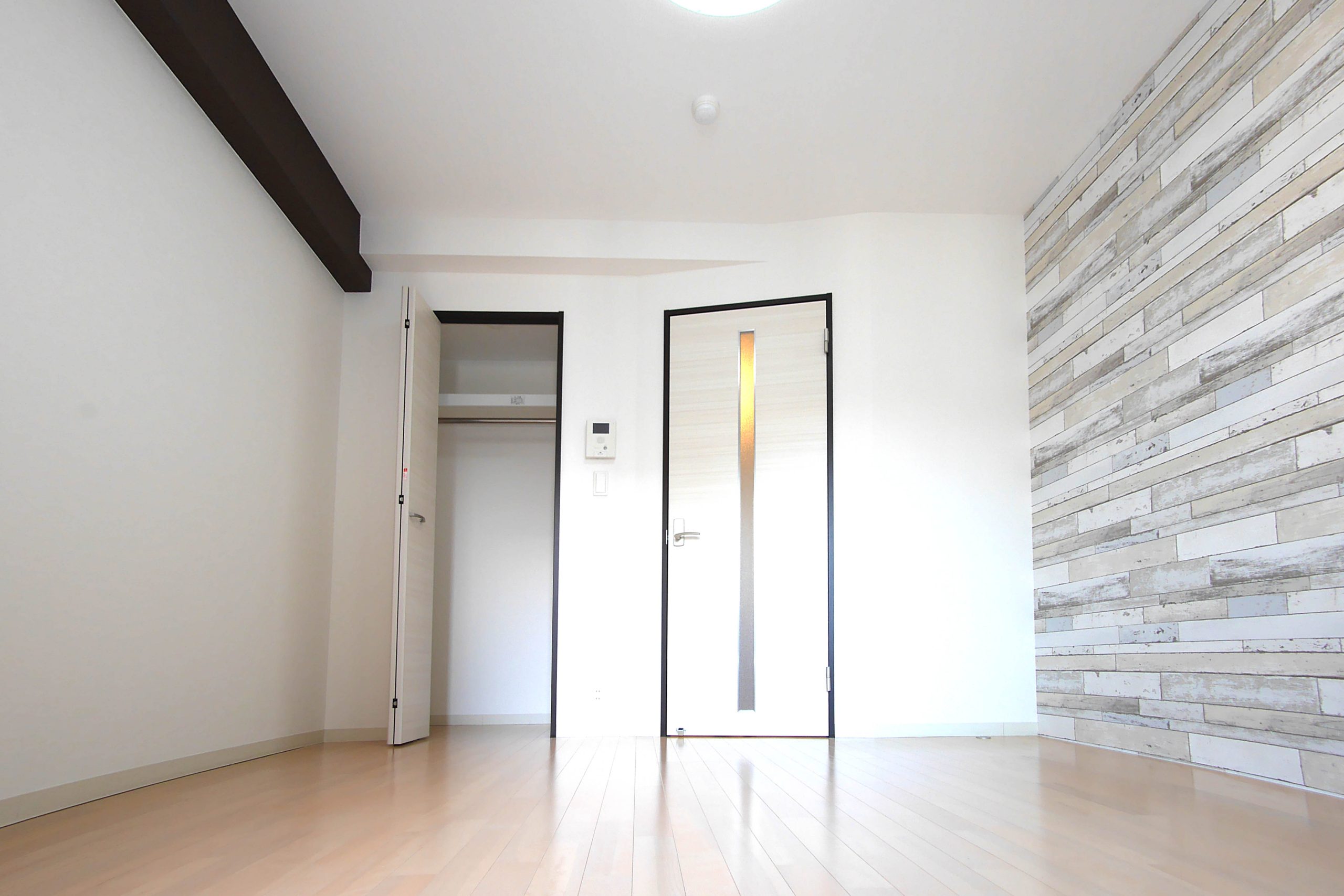 ニューガイアリルーム薬院駅前№22 3号室タイプ_洋室　※部屋によってクロス・建具の色等変わります。