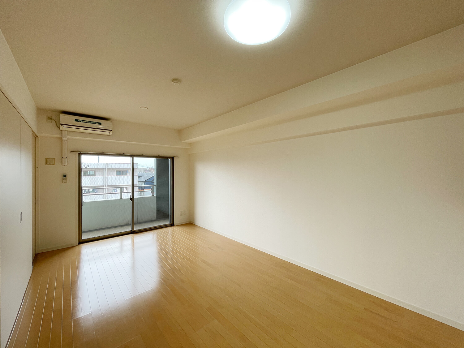 サンガイア和賀 3号室タイプ_LDK　※参考写真。部屋によってクロス等異なります