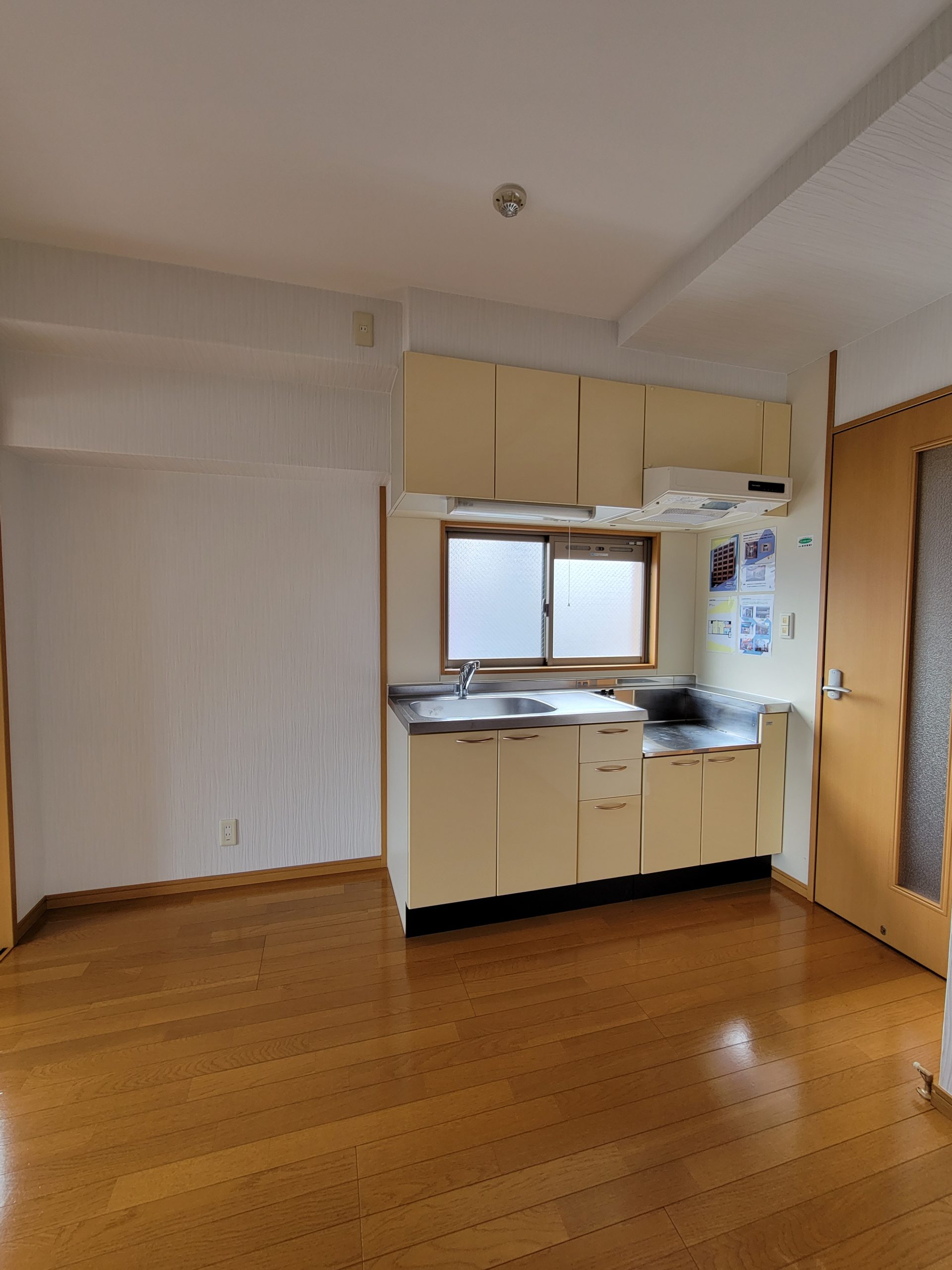 ニューガイアリルーム薬院駅前№23 １号室タイプ_DK　※部屋によってクロス・建具の色等変わります。