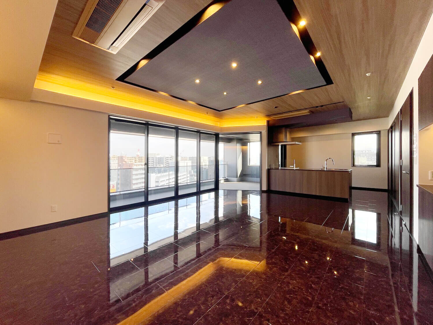 ニューガイアクレドール博多 Bタイプ_LDK　※部屋によってクロス・建具の色等変わります。