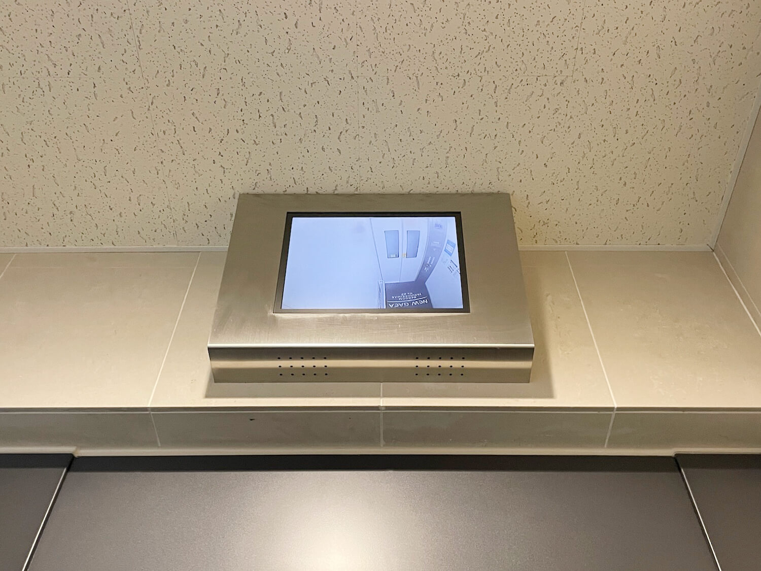 ニューガイアリルーム薬院駅前№22 防犯モニター