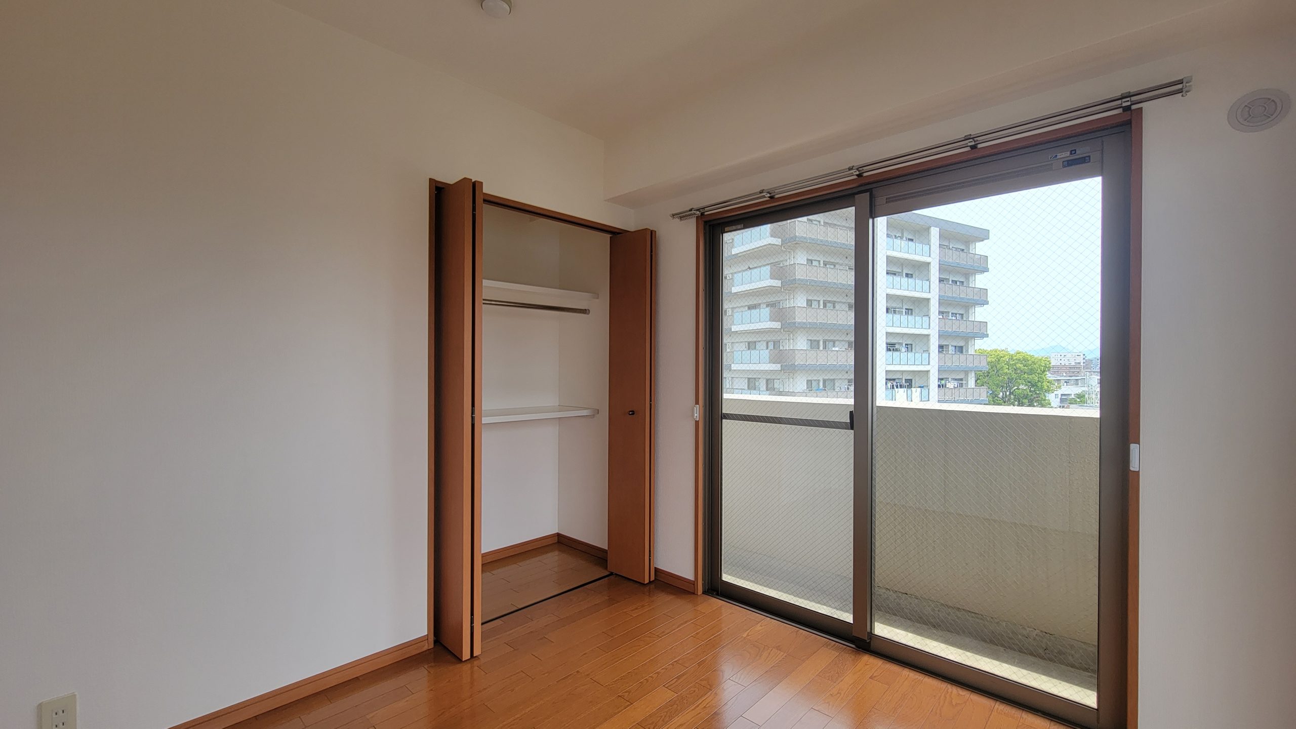 ニューガイアリルーム西新南№67 2LDKタイプ_洋室　※部屋によってクロス・建具の色等変わります。
