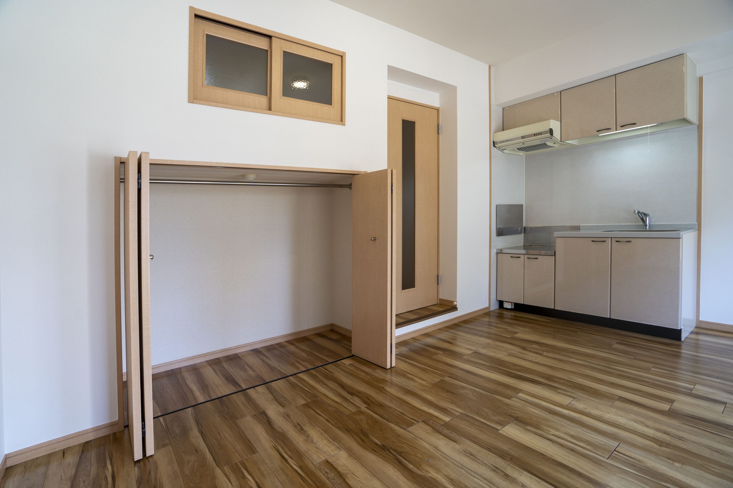 ニューガイアリルーム港№72 1Rタイプ_キッチン　※参考写真。部屋によってクロス・建具の色等変わります。