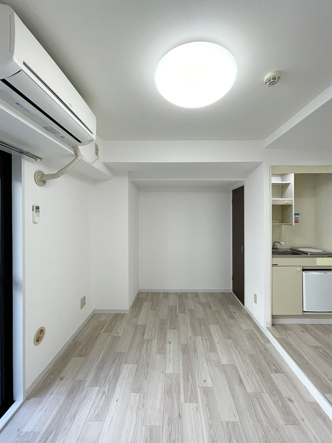ニューガイアリルーム西葛西№59 1Rタイプ_洋室　※部屋によってクロス・建具の色等変わります。