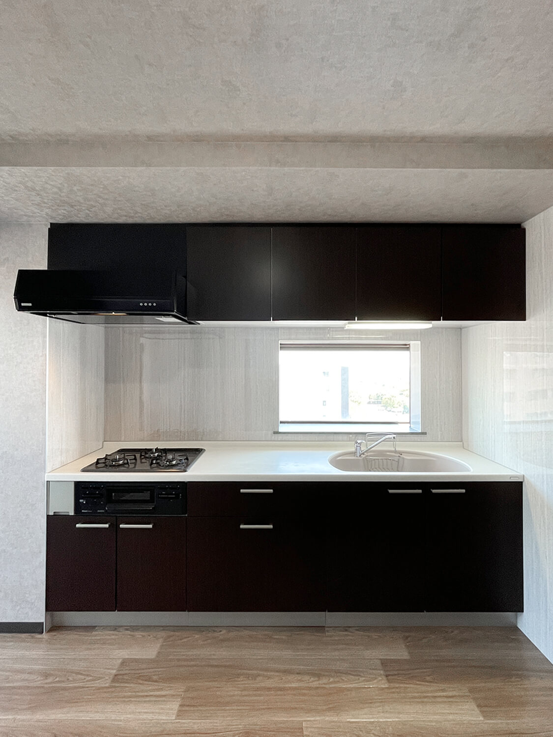 ニューガイアリルーム南葛西№65 3号室タイプ_キッチン　※部屋によってクロス・建具の色等変わります。
